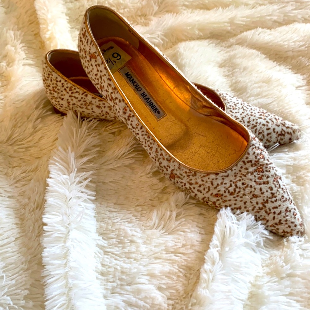 Manolo Blahnik Flat Rose Gold NEVER WORN WITH TAGS